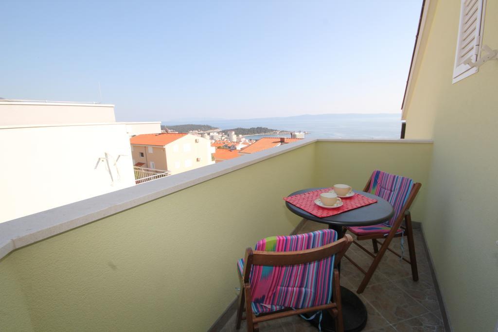 Apartments Adriatika Makarska Room photo
