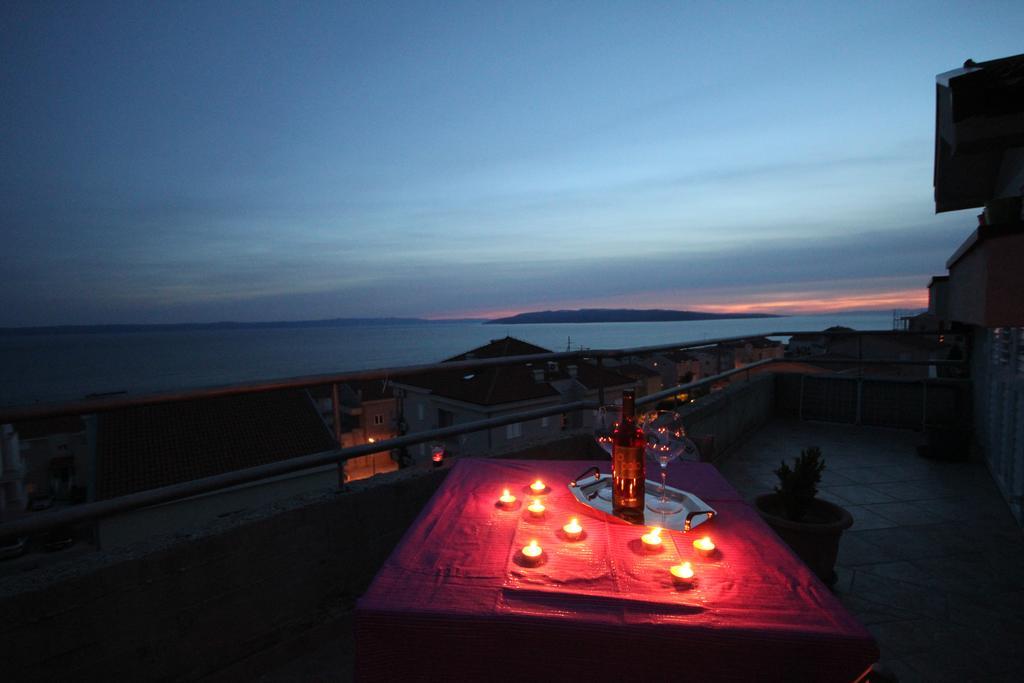Apartments Adriatika Makarska Room photo