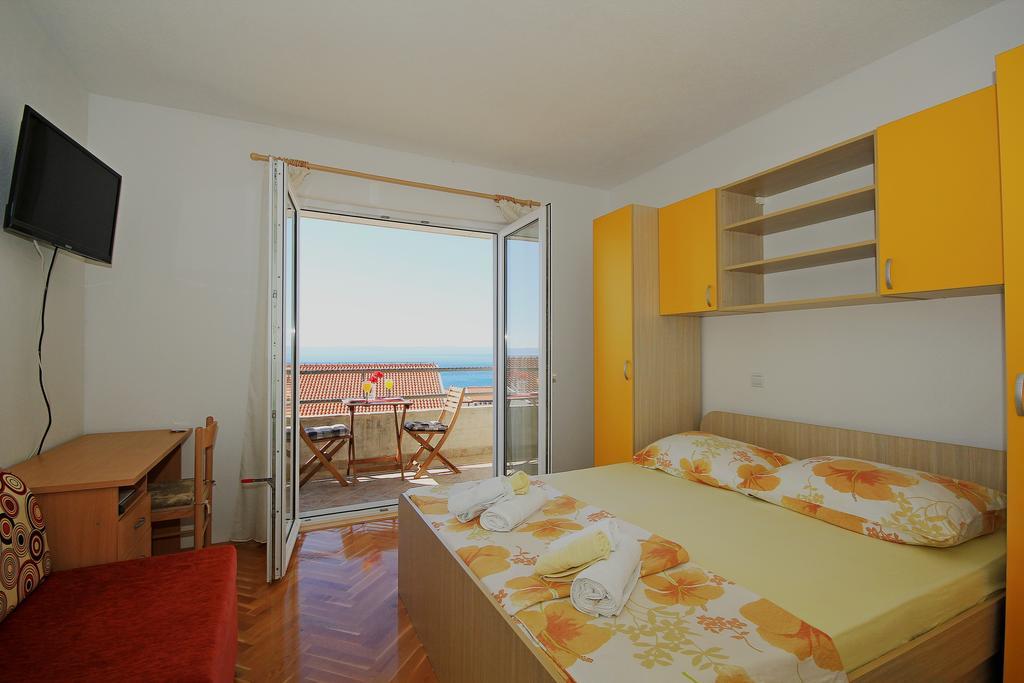 Apartments Adriatika Makarska Exterior photo