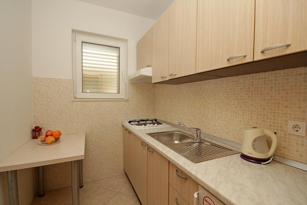 Apartments Adriatika Makarska Exterior photo