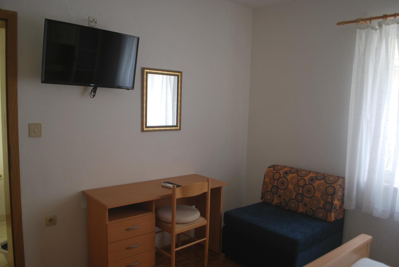 Apartments Adriatika Makarska Exterior photo